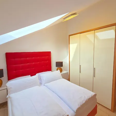 Apartman Viktoria 2 - *